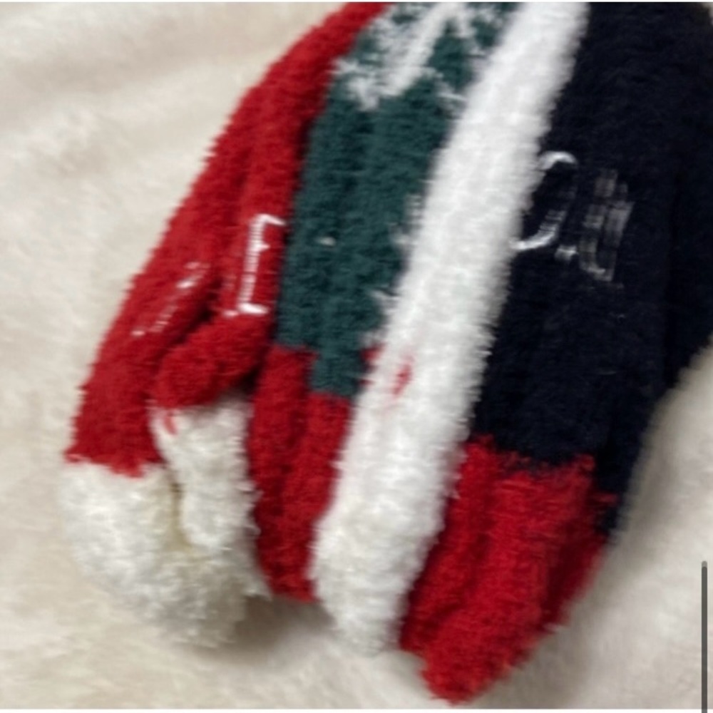 ❤️ NWT RAE DUNN CHRISTMAS SOCKS - Picture 4 of 5